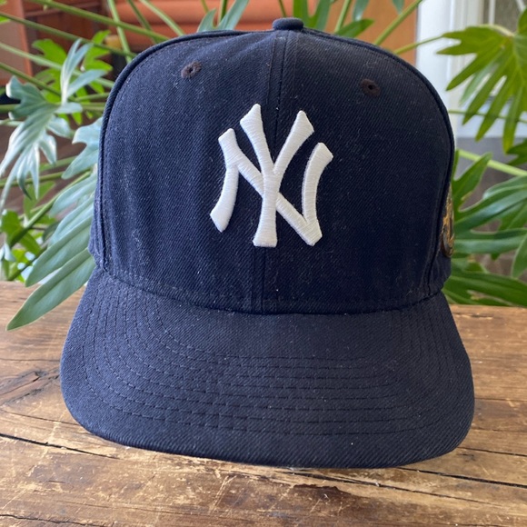Yankees Derek Jeter Captain #2 New Era Official On-Field Baseball Cap Hat. MLB - Picture 9 of 11